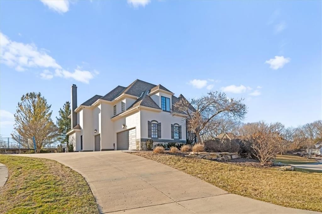 8143 NW Spruce Court — photo 4