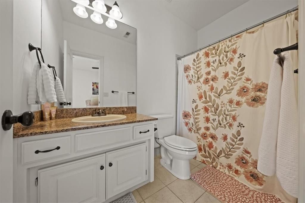 8143 NW Spruce Court — photo 37