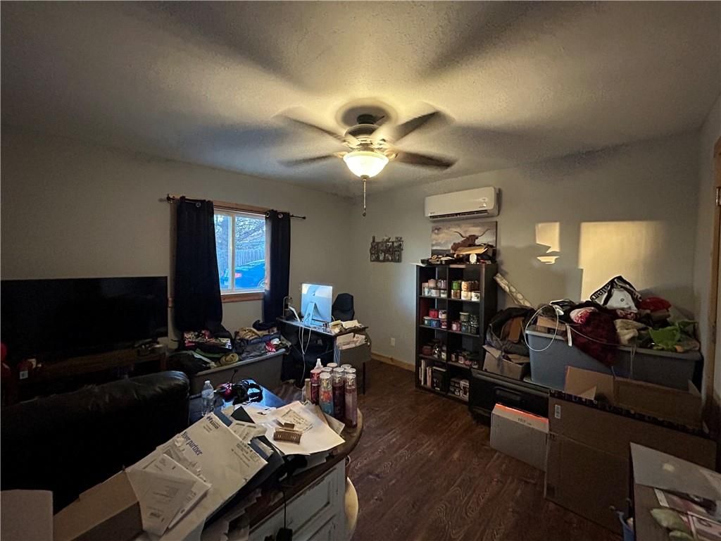 809 S Park N/A — photo 16
