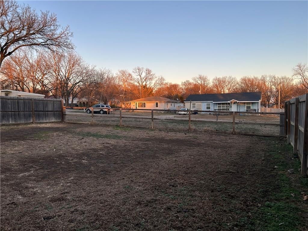 809 S Park N/A — photo 19
