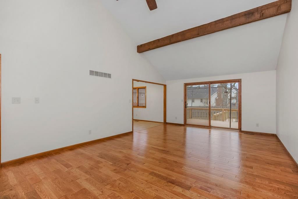465 Hampshire Court — photo 20