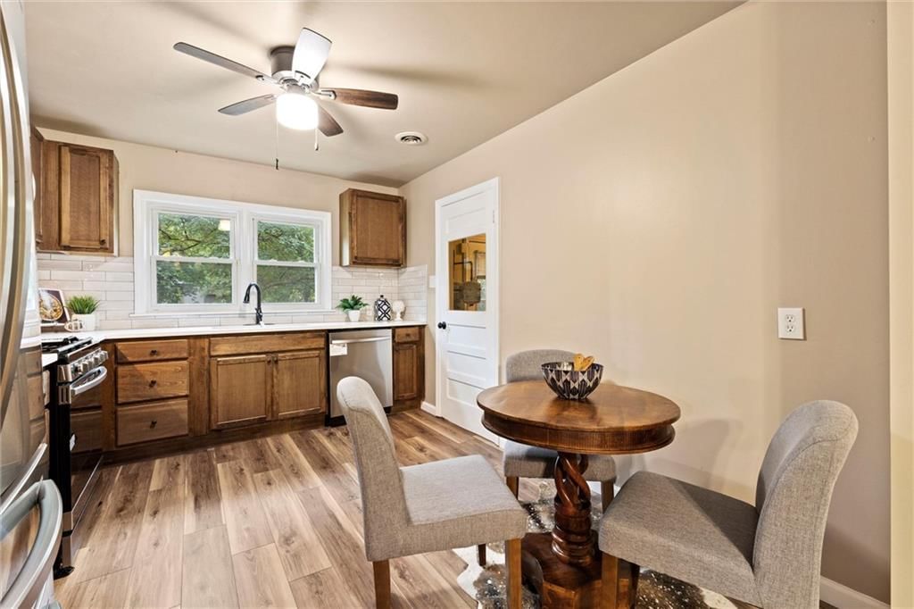 9508 Mcgee Street — photo 10