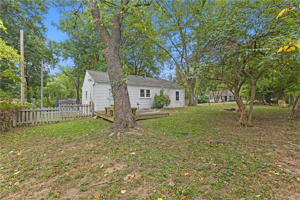 9508 Mcgee Street — photo 21