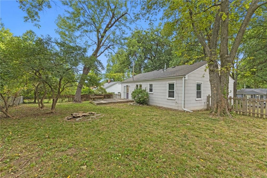 9508 Mcgee Street — photo 22