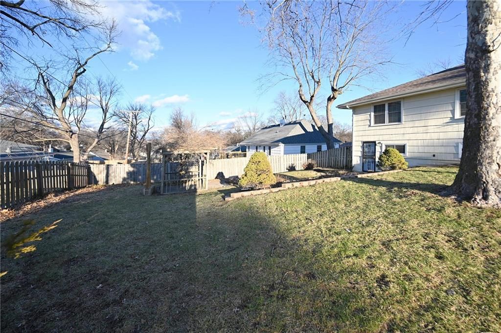 3514 NE 46th Terrace — photo 33