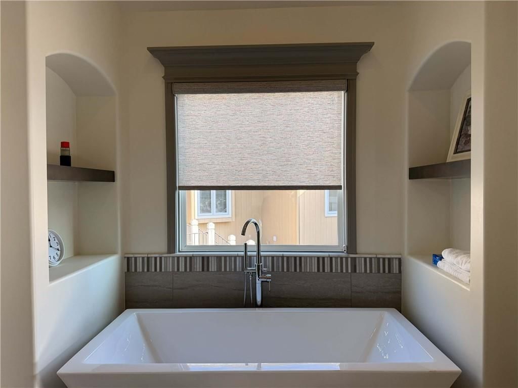 6104 NW 103rd Street — photo 24