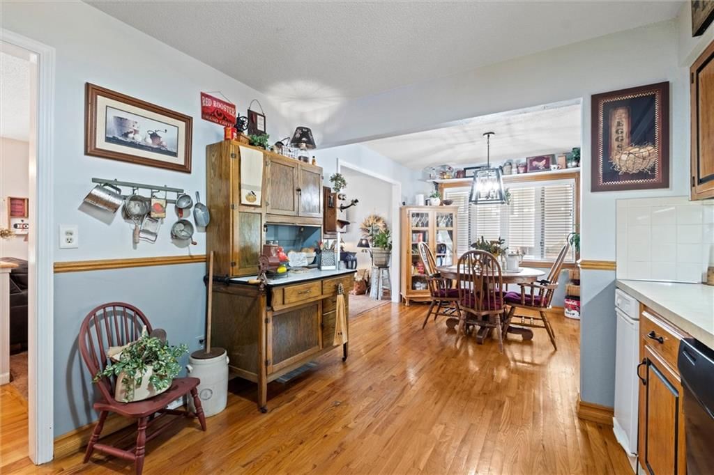 517 NE Johnston Drive — photo 14