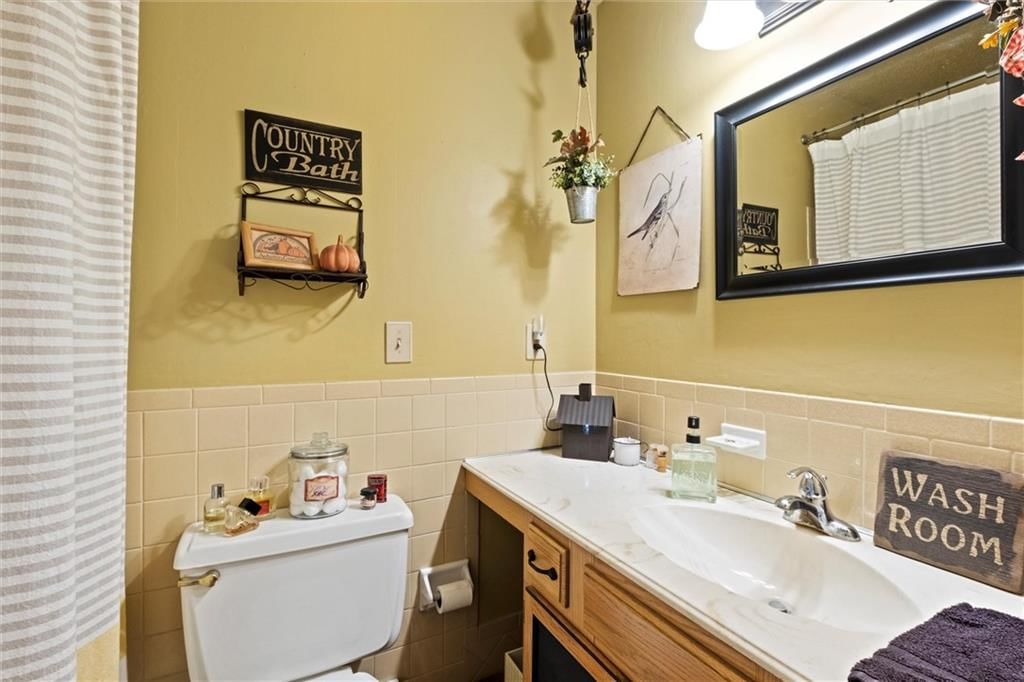 517 NE Johnston Drive — photo 20