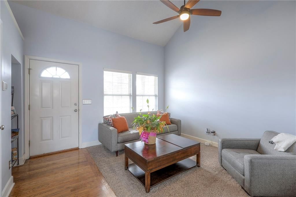 824 SE 13th Street — photo 3