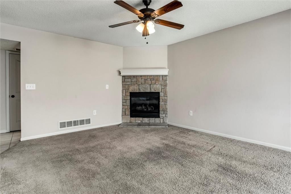 813 E 167th Court — photo 5
