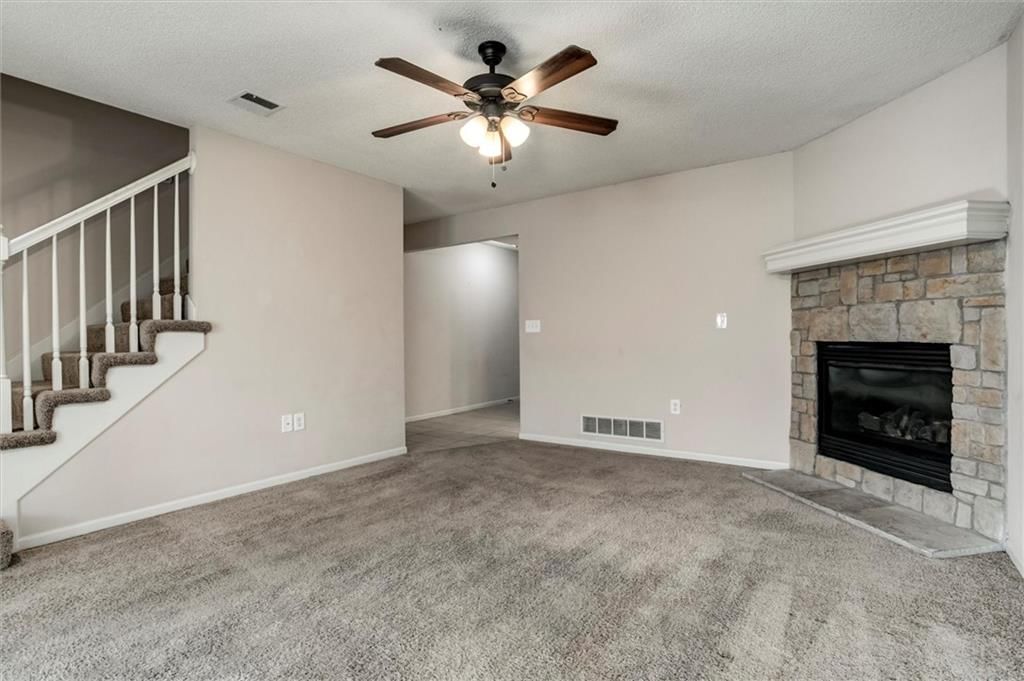 813 E 167th Court — photo 6