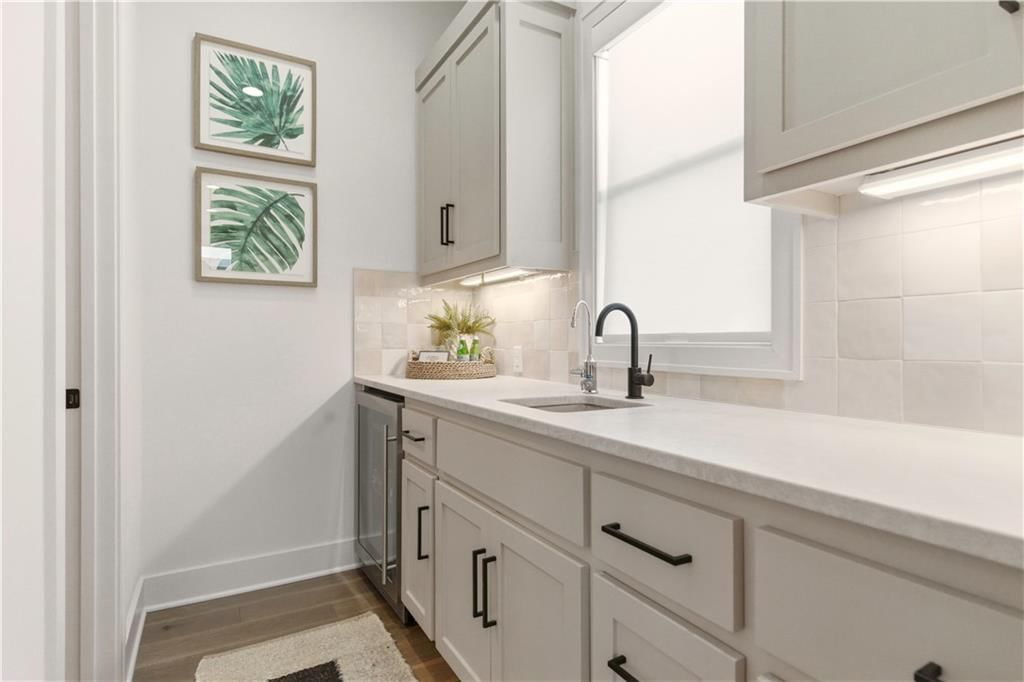 16804 Rosehill Street — photo 16