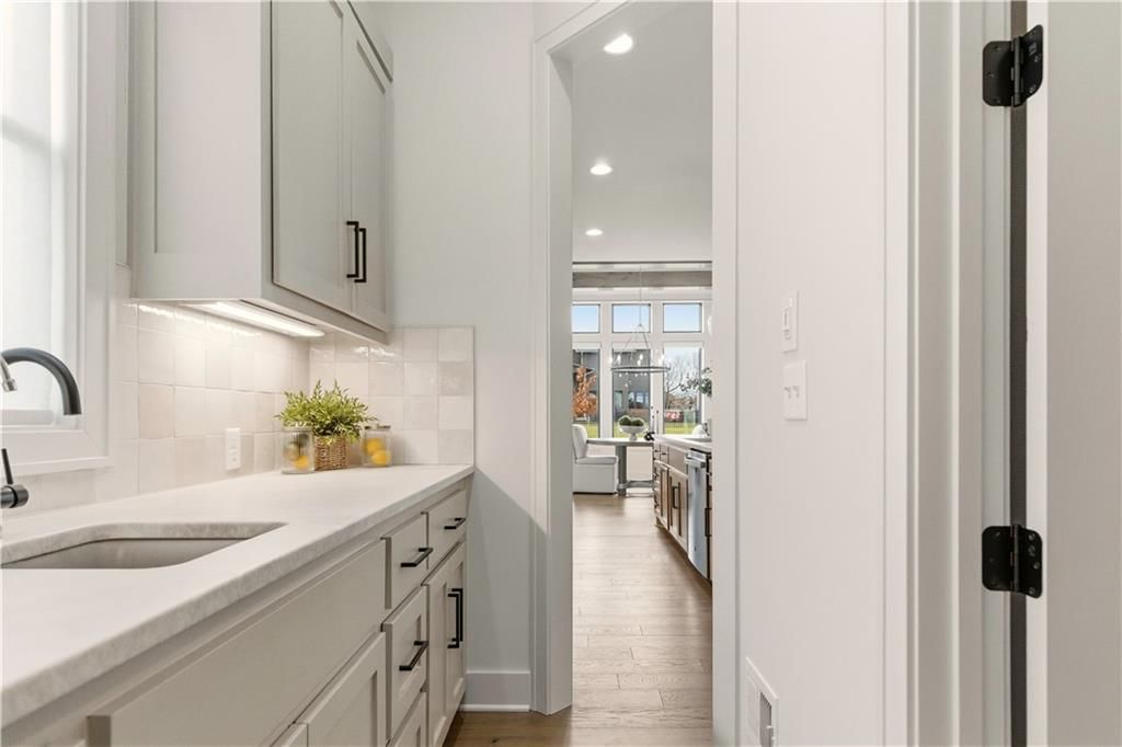 16804 Rosehill Street — photo 17