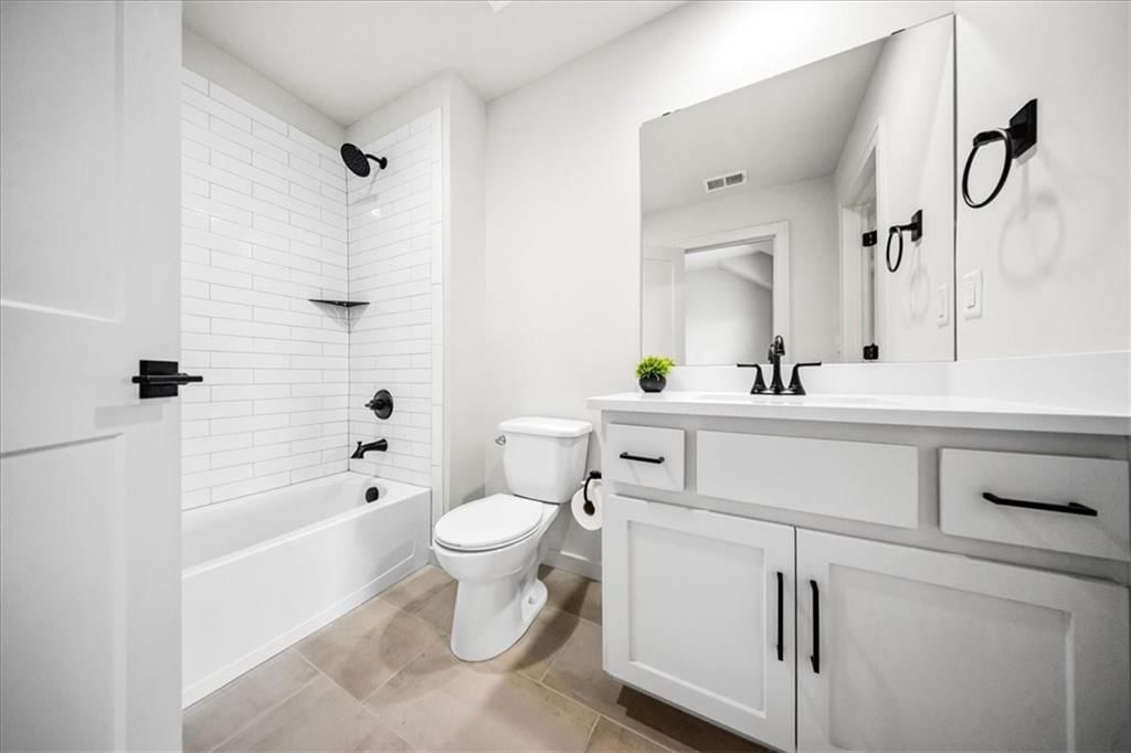 16804 Rosehill Street — photo 25