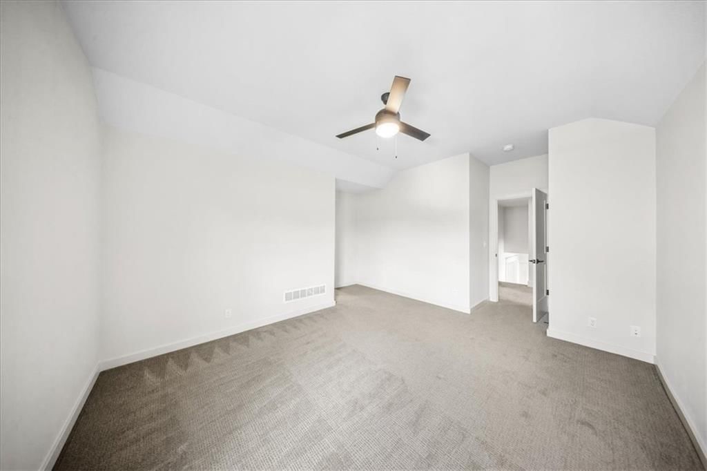 16804 Rosehill Street — photo 31