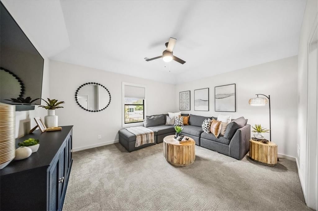 16804 Rosehill Street — photo 34