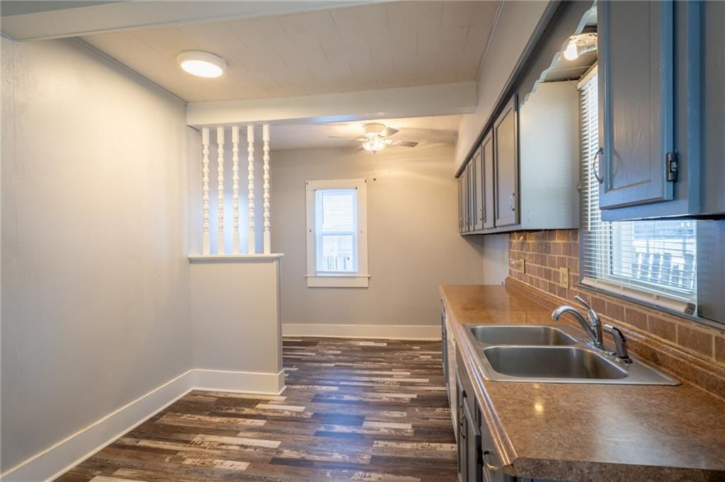 119 N Garfield Avenue — photo 9