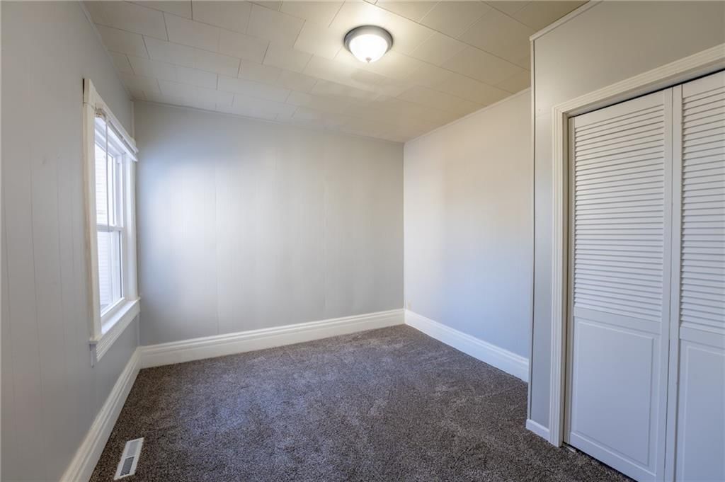 119 N Garfield Avenue — photo 15