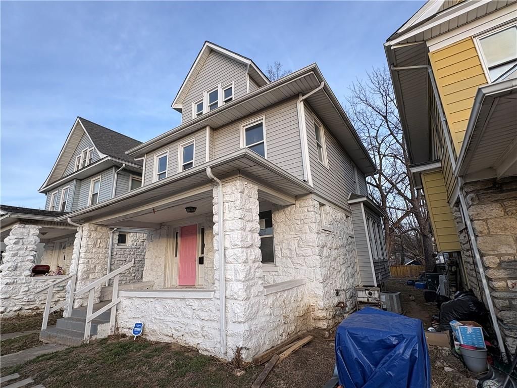 3543 S Benton Avenue — photo 2