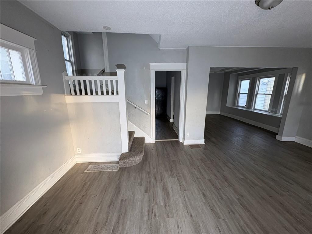 3543 S Benton Avenue — photo 6