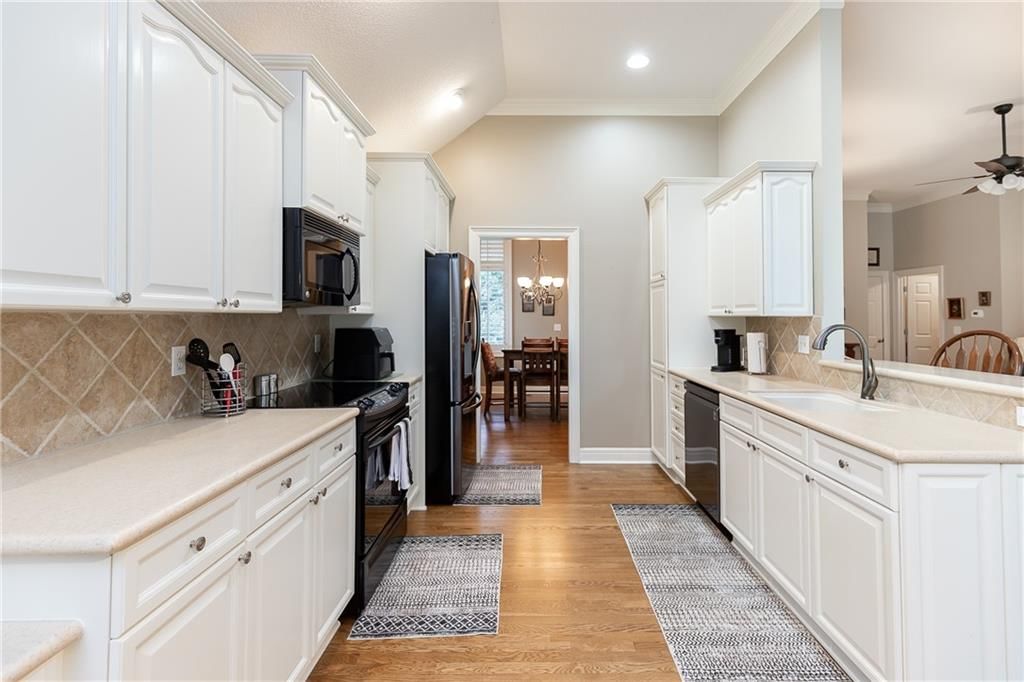 13309 Pennsylvania Court — photo 15