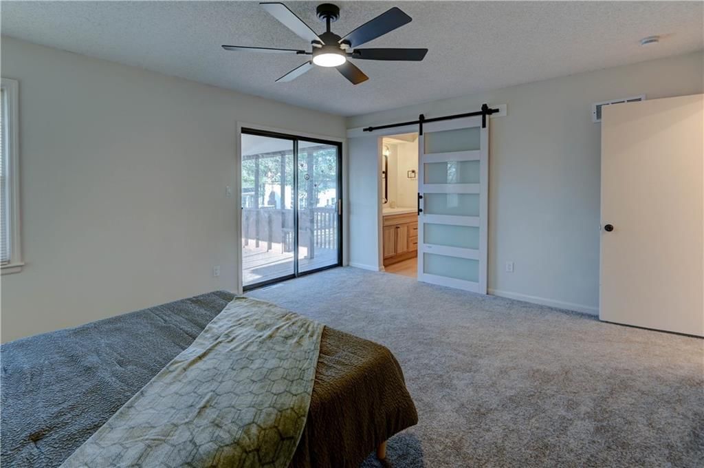 708 Montgomery Avenue — photo 25