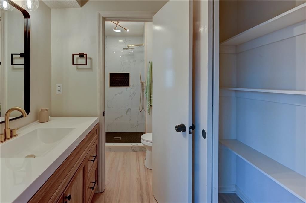 708 Montgomery Avenue — photo 27
