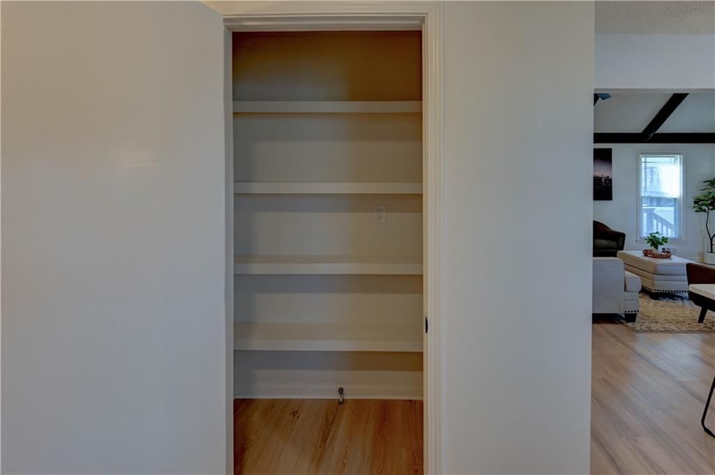 708 Montgomery Avenue — photo 34