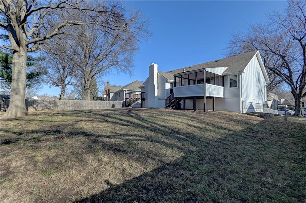 708 Montgomery Avenue — photo 53