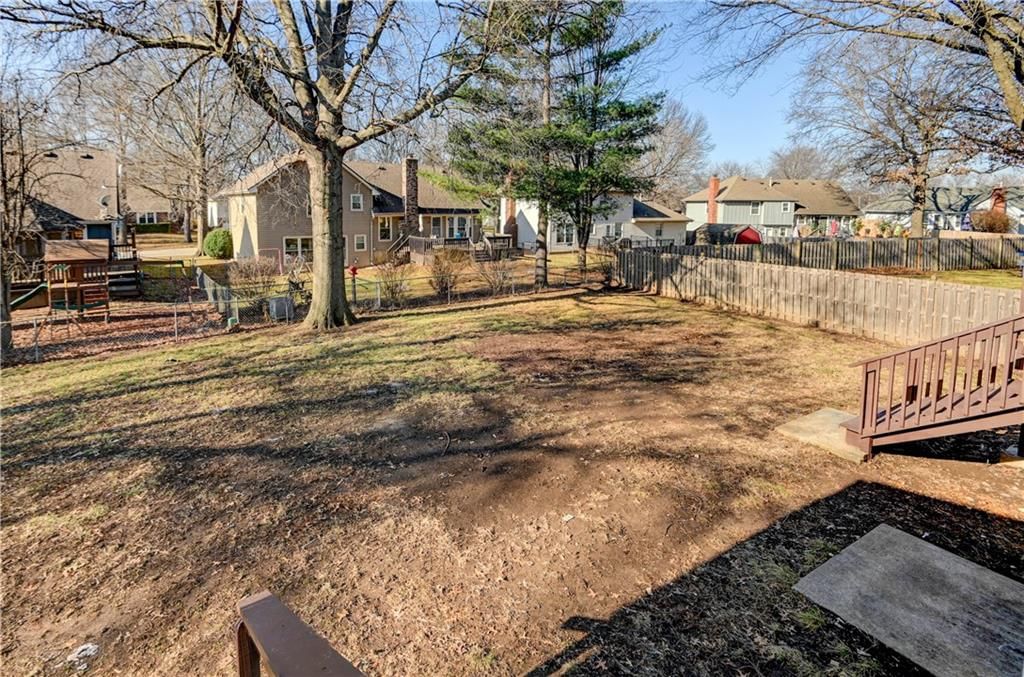 708 Montgomery Avenue — photo 56