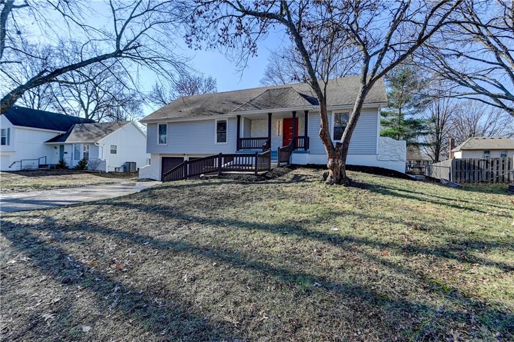 708 Montgomery Avenue — photo 59