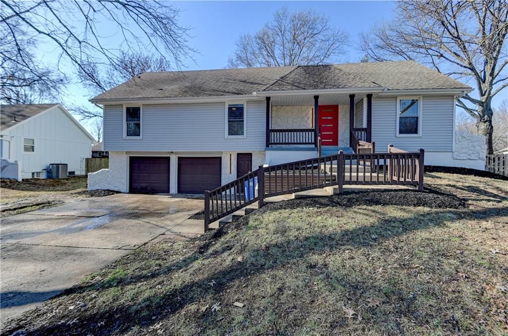 708 Montgomery Avenue — photo 60
