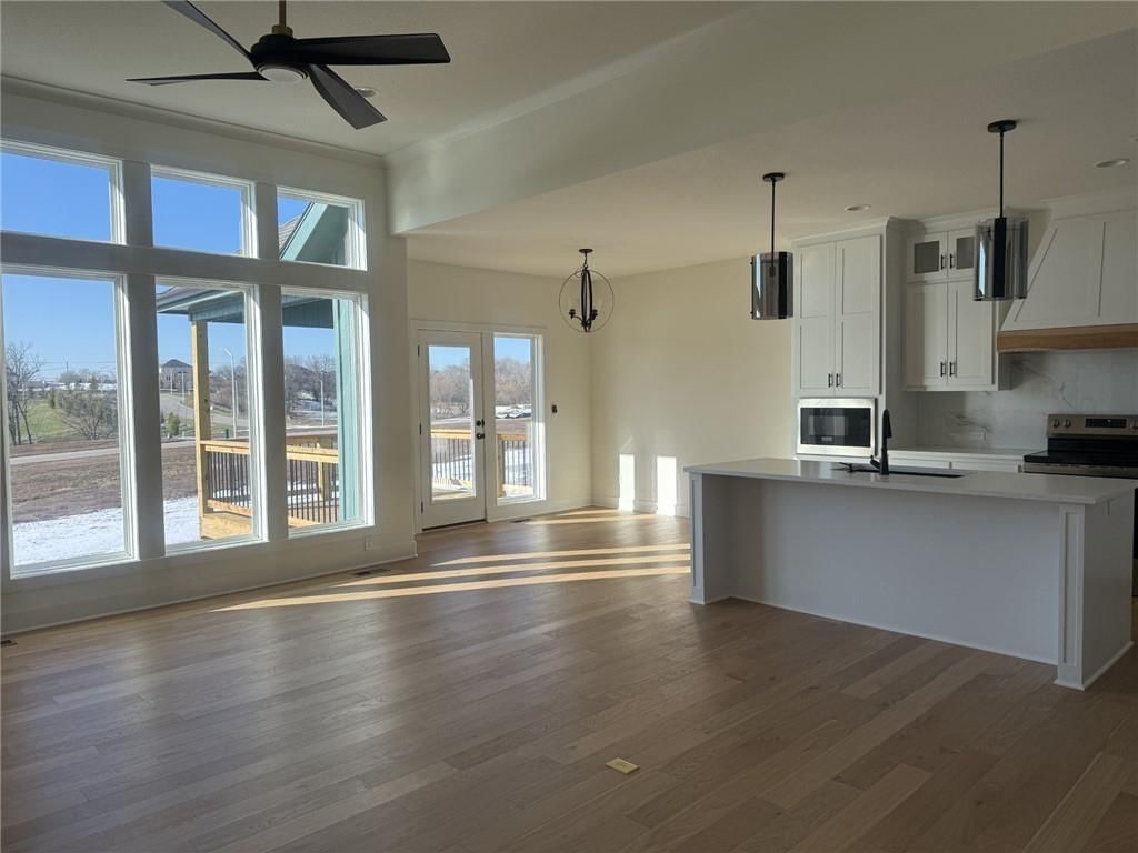9008 N Poplar Avenue — photo 5