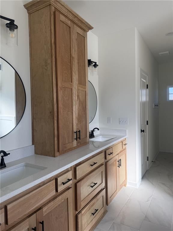 9008 N Poplar Avenue — photo 11