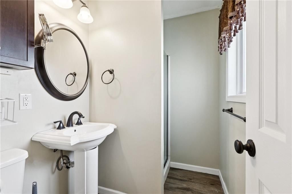 1056 Highland Drive — photo 17