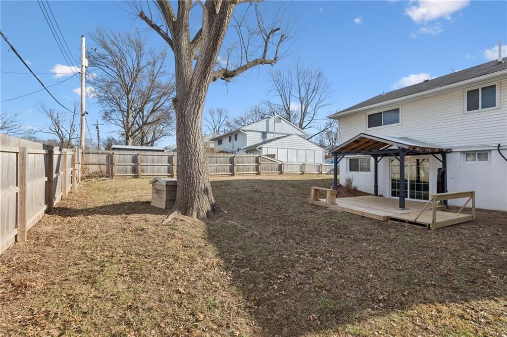 1056 Highland Drive — photo 31