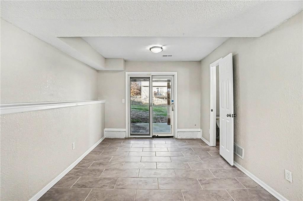 8640 NE 115th Terrace — photo 29