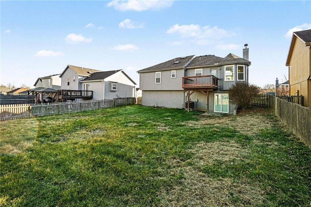 8640 NE 115th Terrace — photo 32