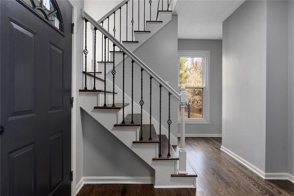 3529 N Wabash Avenue — photo 16