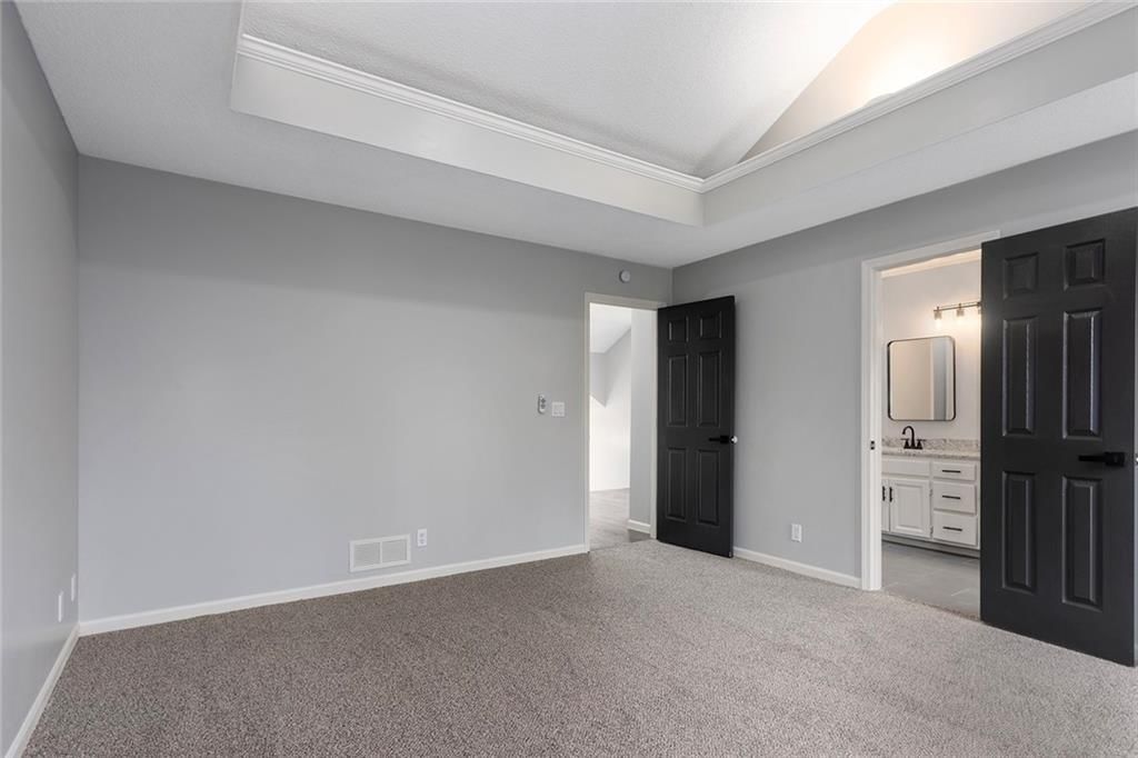 3529 N Wabash Avenue — photo 26
