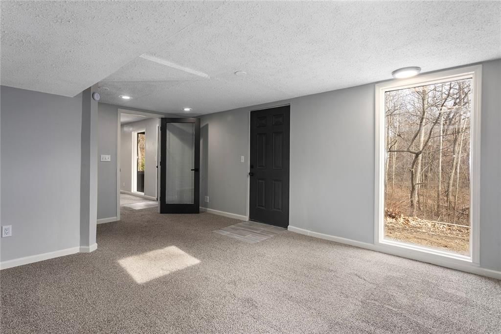 3529 N Wabash Avenue — photo 33