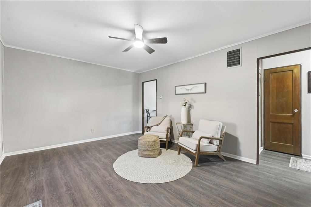 4623 Lafayette Avenue — photo 4