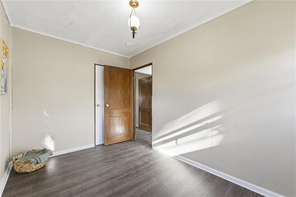 4623 Lafayette Avenue — photo 16