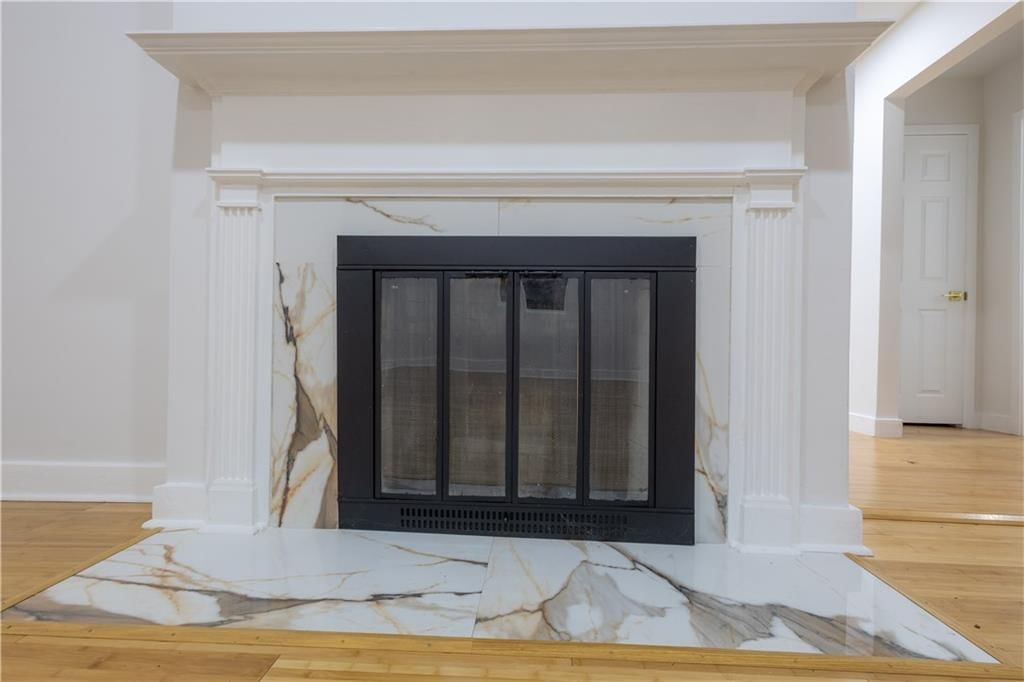 3317 Sacramento Street — photo 19