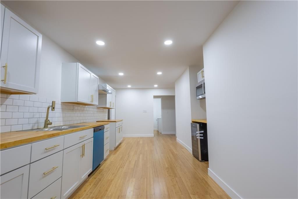 3317 Sacramento Street — photo 23
