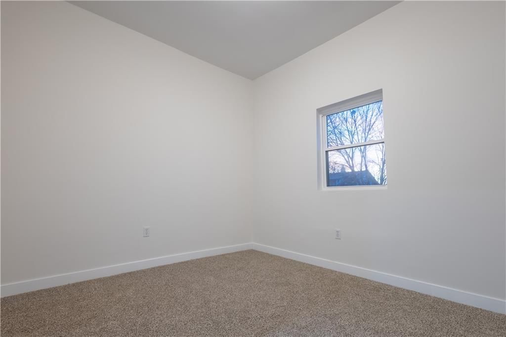 3317 Sacramento Street — photo 24