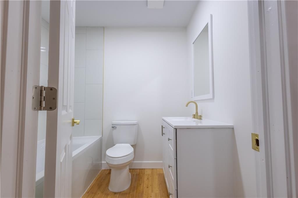 3317 Sacramento Street — photo 30