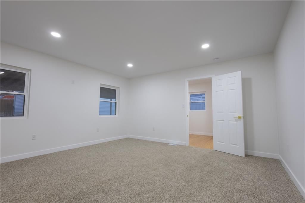 3317 Sacramento Street — photo 34