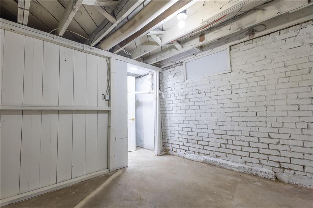 3317 Sacramento Street — photo 49