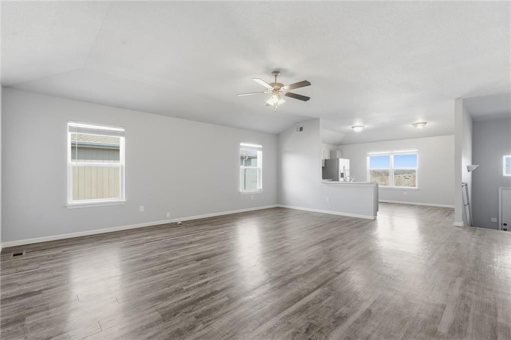 21291 W 219th Street — photo 5